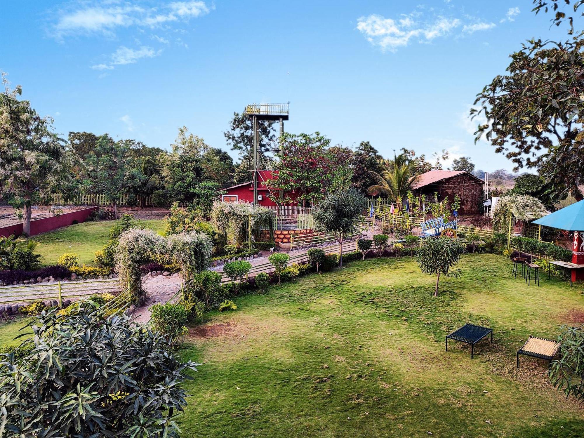 Van Vagdo Resort Rajpipla Екстер'єр фото