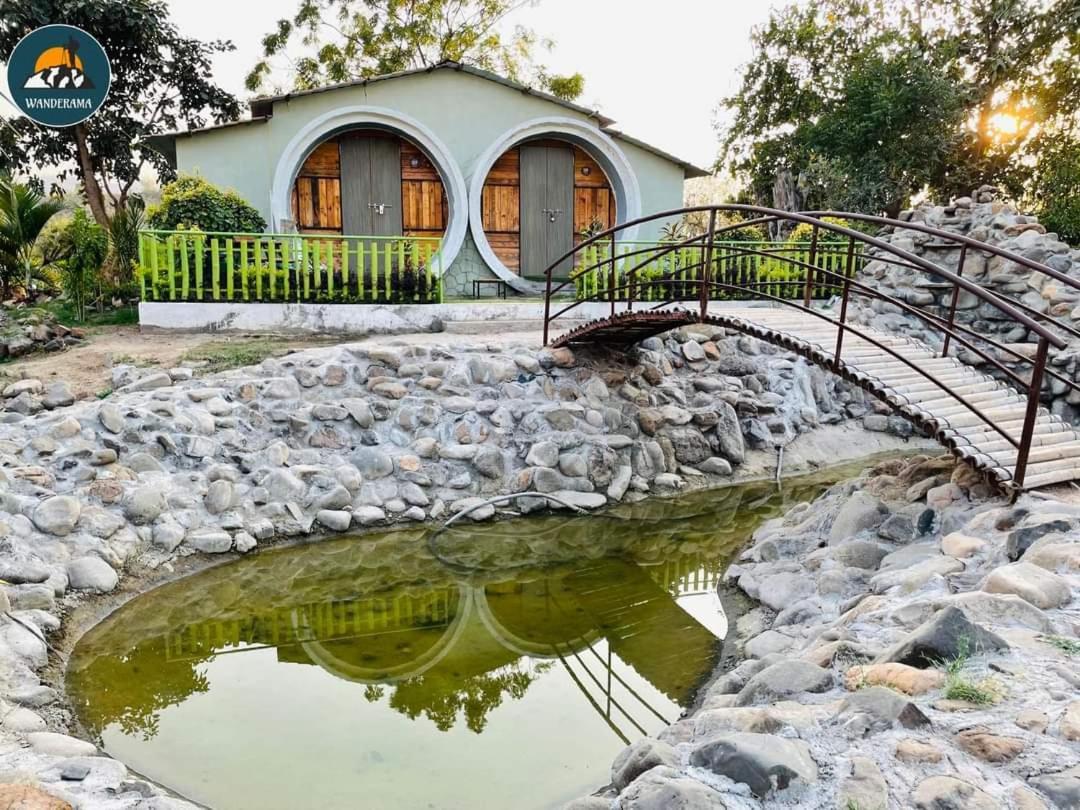 Van Vagdo Resort Rajpipla Екстер'єр фото